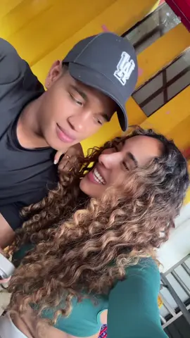 El no entiende nada HAJAJAJJAJAJAJAJA 
