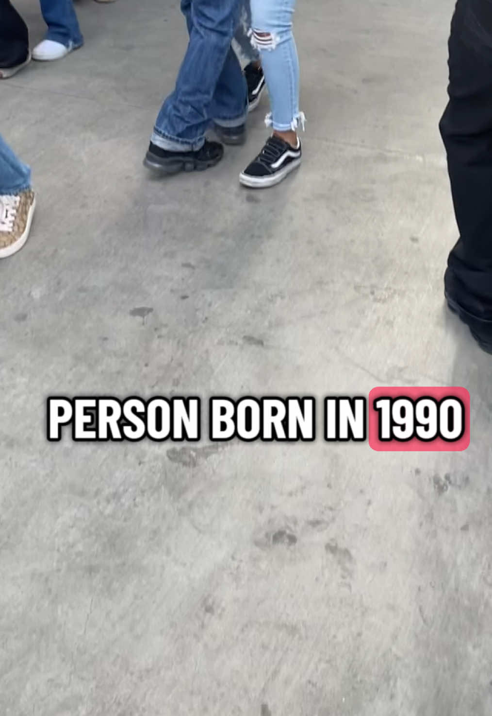 Jan. 2024. 🤣The first time I discovered slow motion dancing, or whatever yall call it, I thought I had one too many chelas.🤣The other side of the crowd was actually #dancing on beat. #norteñas #broadacresswapmeet #cotorreo