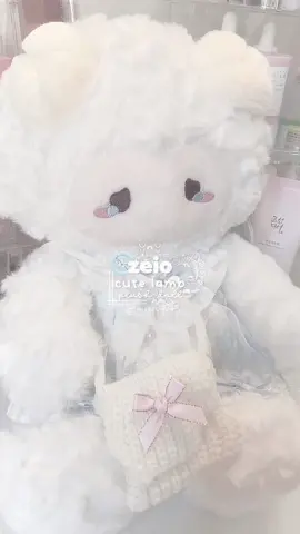 zeio’s cute lamb plush 💗 #fyp #viral #xyzbca #mizlvcrs #zeiolamb 