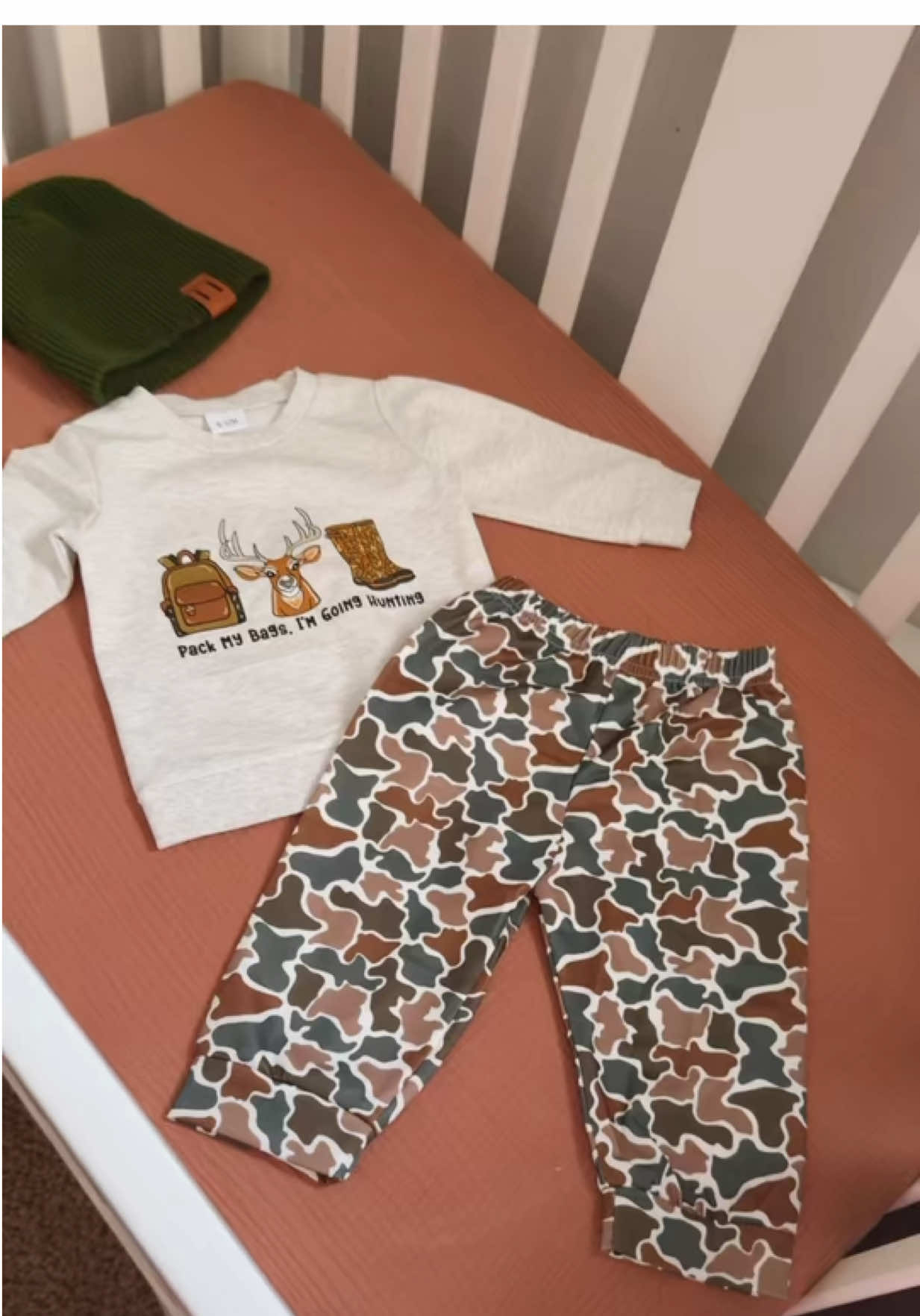 How cute is this #babyhunting outfit!! #babyboyclothes #babyoutfits #deerhunting #westernbaby 
