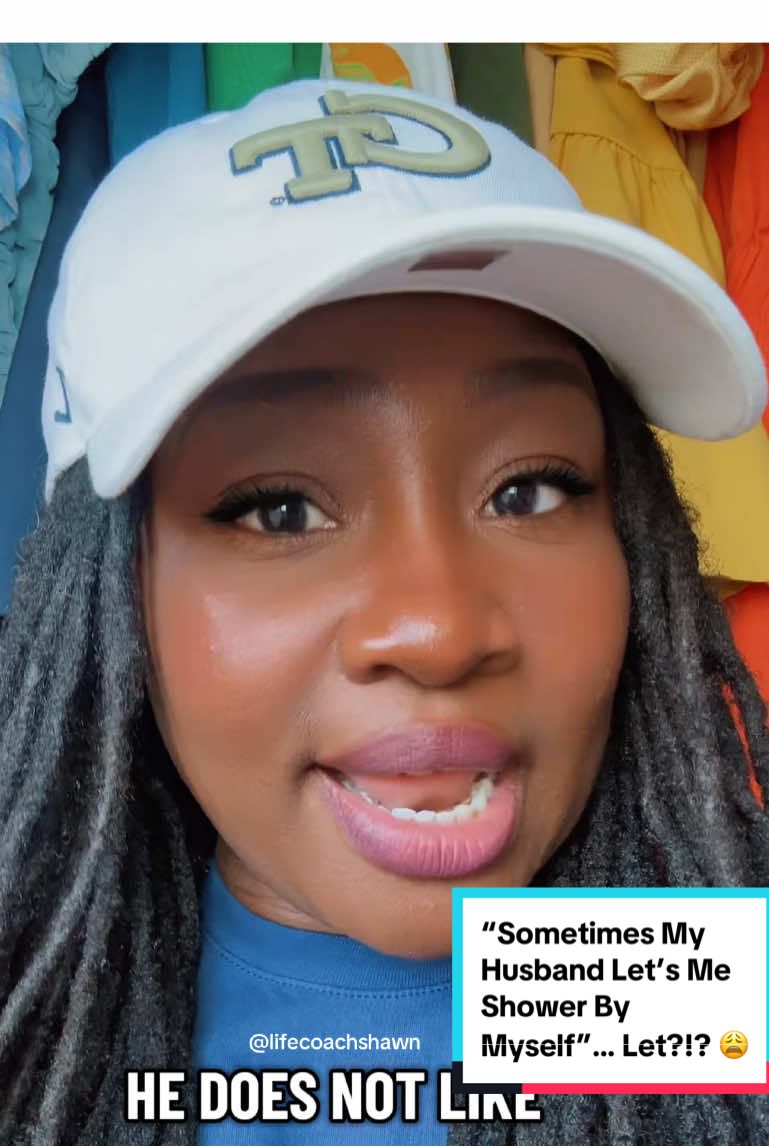🎥: @Kenz shares a video of what happens when she attempts to take a shower without her husband. Here’s why I think this behavior could be a red flag. #marriage #redflag #marriedlife #toxic 