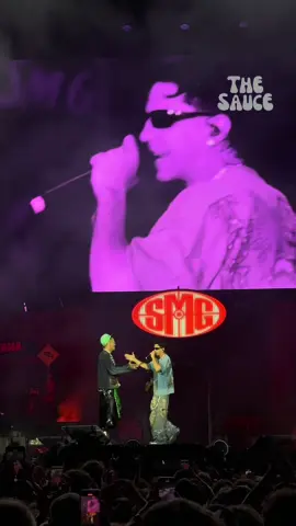 @Tedua si complimenta con @Sfera Ebbasta essere salito sul palco con #Drake🫂 