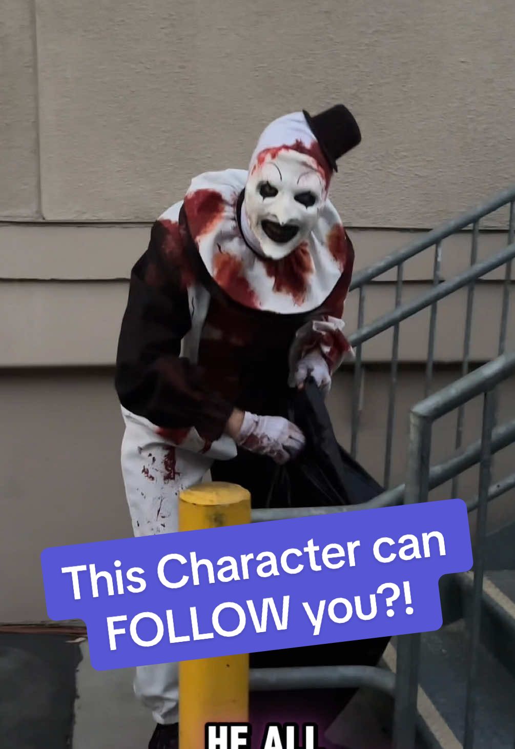 So you’re saying I SHOULDN’T have upset the murderous clown? 😳🫣🤡 #universalhollywood #hhn #halloweenhorrornights #terrifier #arttheclown 