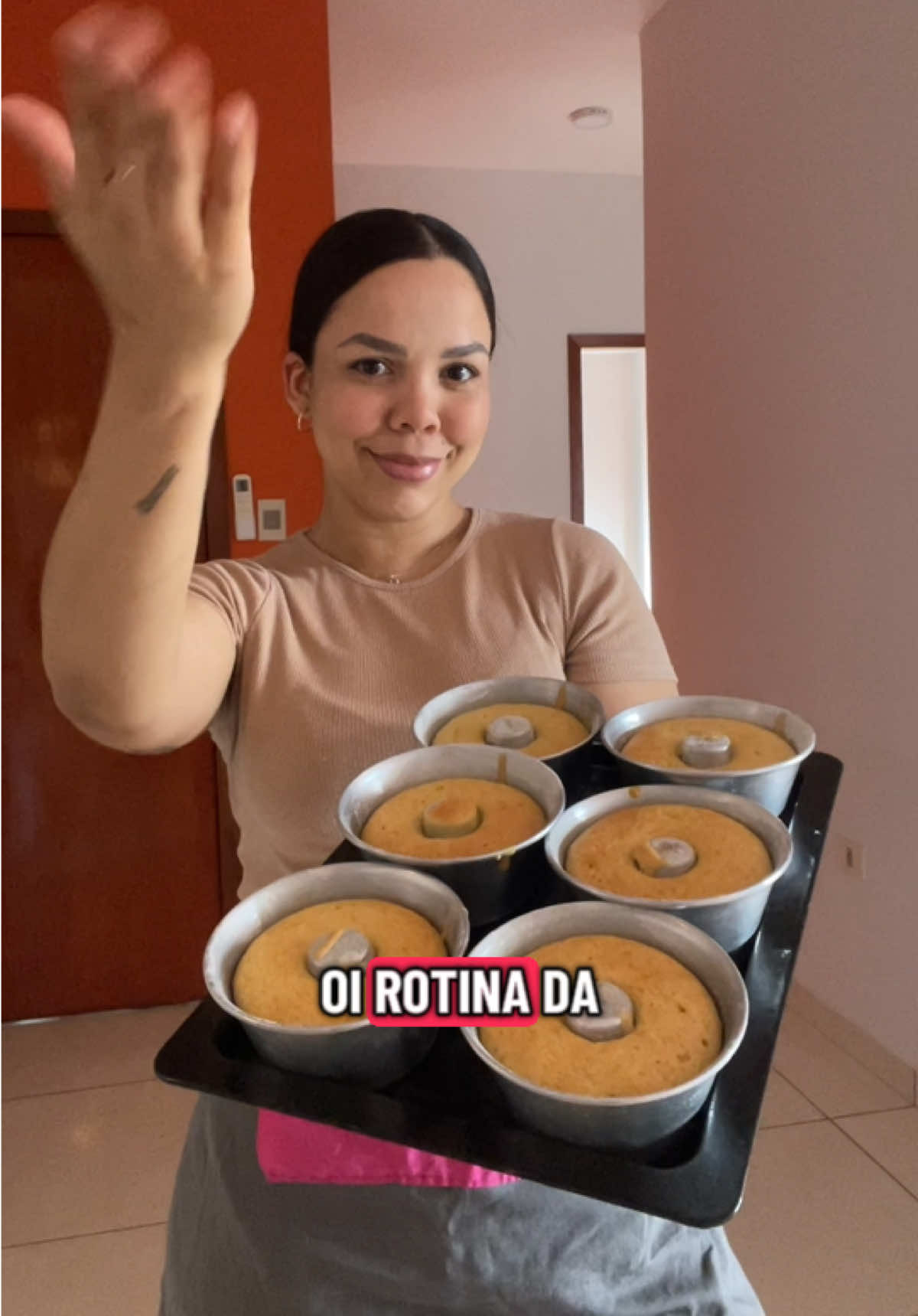 Um pouco de rotina com história ❤️ #rotinadedelivey #confeitaria #confeitariaartesanal #rotina #empreender 
