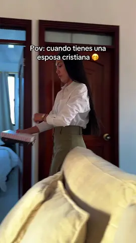 Porque si cayeren, el uno levantará a su compañero. 🙏🏼🤍