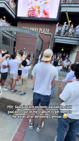 GEORGIA TECH ENGINEERING SCHOOL 😂 @Unnecessary Roughness (via:Carter.ruesch,n.fabriziio, willjcoady, Ethanrjames07/ig) 
