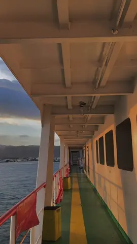 Suasana selat bali⚓️#fyp #selatbali #foryoupage #xyzabc #kapalferry 