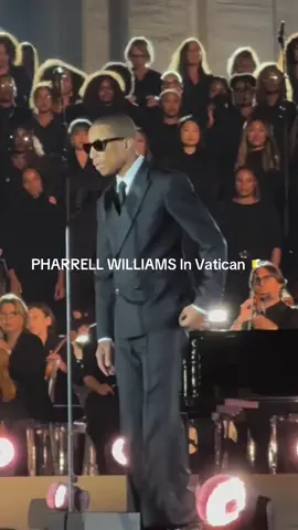 @Pharrell in vatican #pharrellwilliams #godisgood #vatican #gracefortheworld #concerts 