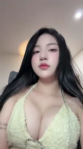 #CapCut cằm chưa hết bầm
