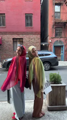 when in new york:) @【صوفيا】 #fyp #outfitinspo #hijabi #ArabTikTok #vela 