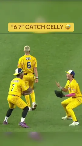 Bananas really hit that on the first out of the game 🤣 #baseball #MLB #mlbtheshow #savannahbananas #bananaball 