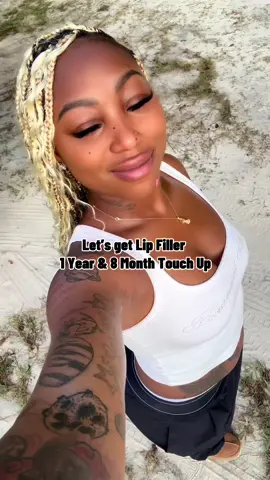 Let’s Get Lip Fillers 💋 + Swelling now but results = 🔥  ✨Lip filler usually last 12-18 months depending on your metabolism  ✨Pain 4/10 - quick & easy  most fillers are made of hyaluronic acid something your body naturally produces  ✨Touch ups  usually help maintain shape rather than start from scratch  Future aesthetic injector here! 🎀💉 #lipfiller #foryoupage #aesthetic #fyp 