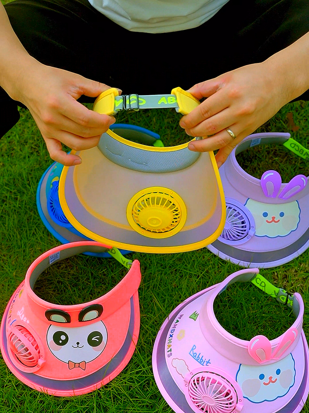 Topi Visor Anak Anak gemas, bisi dipakai orang dewasa jika size bisa menyesuaikan 👒👒👒 . . . #fyp #review #mainan #mainananak #toys 
