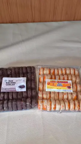 kue kacang ori dan coklat  #kuekering #kuekacang #kuekacangjadul #camilan #fyp 