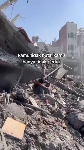 kamu tidak buta kamu hanya tidak perduli KLO kalian peduli terhadapnya palestina lek lek komen KLO kalian masih ingat dengan palestina #free #Gaza #kita #saudara #foryoupage 