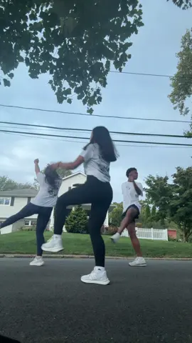 #fypシ #blowthisup #viral #dance #makemefamous 