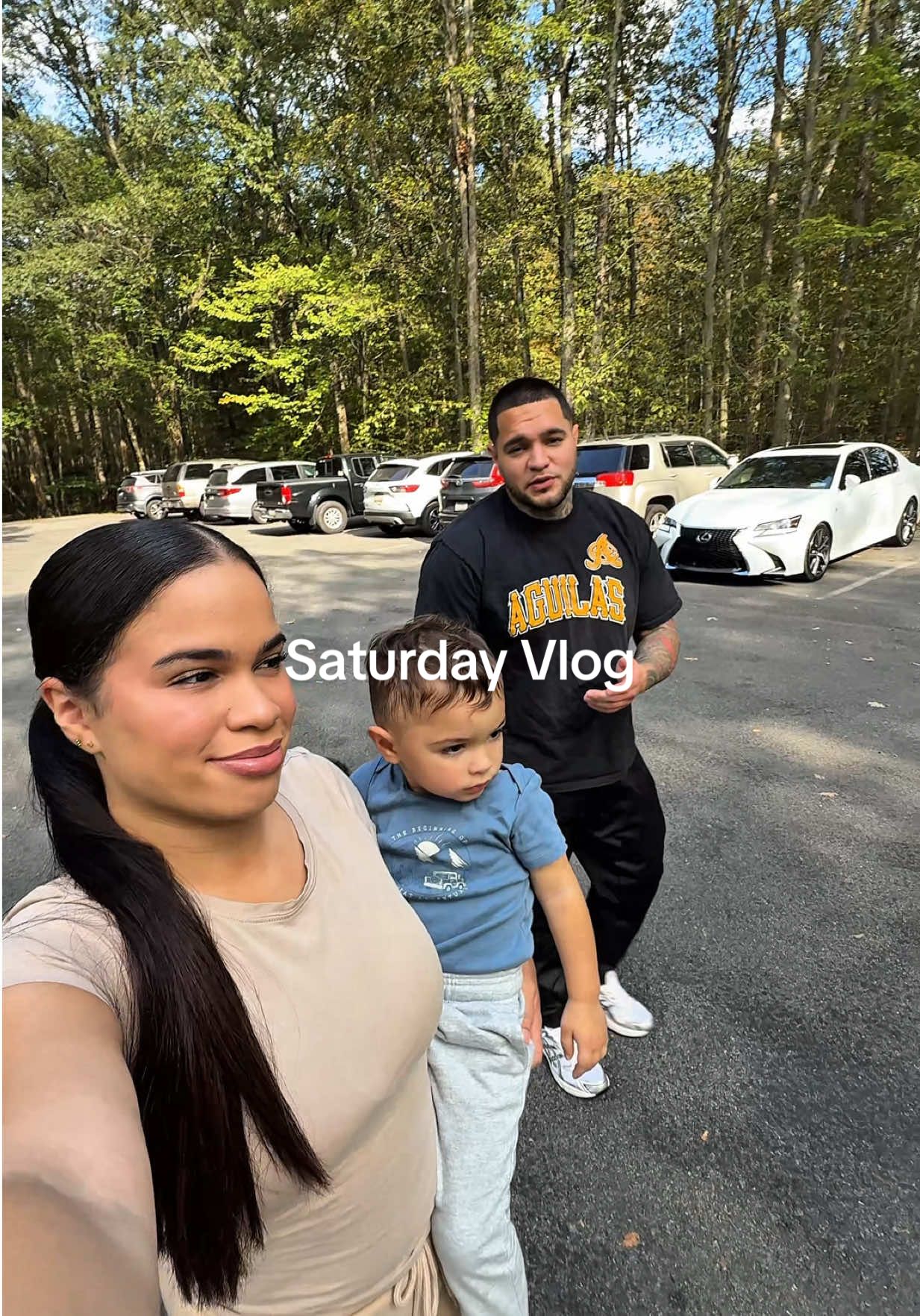 We been having a calm weekend, what ya’ll up to?! #Vlog #family #couple 