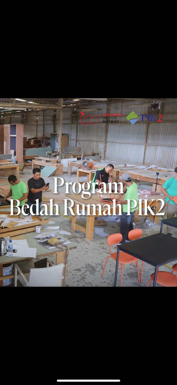 Senyuman tulus mereka adalah bukti kebahagiaan yang lahir dari harapan baru. Rumah yang nyaman kini telah berdiri lengkap dengan furnitur dari tenant-tenant Indonesia Design District & Escalier Internior menghadirkan kehidupan yang lebih baik bagi sesama Saksikan kisah indah penuh arti ini, nantikan tayangan selengkapnya hanya melalui saluran resmi kami @agungsedayugroupofficial @pik2official. #bedahrumah #indonesiadesigndistrict #csrpik2 #csr #pik2 #pik2thenewjakartacity #tangerang #agungsedayugroup #asg #asguntukindonesia 