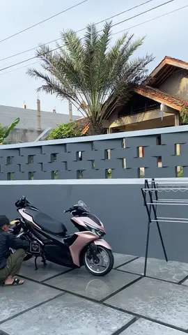 Terima kasih yang sudah datang dan yang sudah men doa kan 🤲🏻 #4u  #aerox155  #aeroxmodifikasi  #aeroxdownsize  #aeroxconnected 