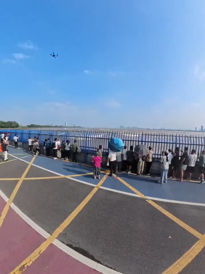 China Perspective First-person view of the Qiantang River tidal bore.