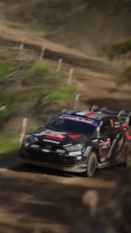 Just a few seconds between the leaders 🤩 #ToyotaGAZOORacing #GRYaris #WRC #RallyChile #RallyTok 