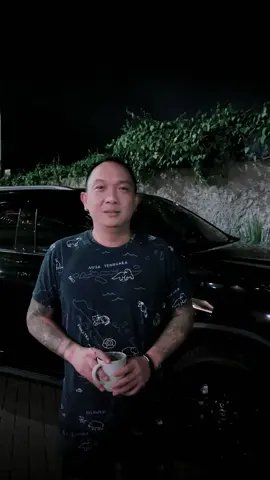 Memilih untuk selalu bersyukur Memilih untuk selalu Bahagia Memilih untuk tidak mau punya musuh satupun ● Man Jadda Wajadda ● Kun Fayakun ● Jangan Ngatur Allah ● Jadi Orang Baik Lebih Asik #jhonlbfnewakun 