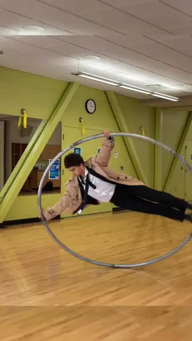 Happy birthday supernatural day!  Here’s a silly video #circusarts #cyrwheel #supernatural #supernaturalcosplay #castielcosplay 