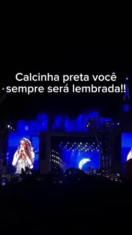 PAULINHAAAAAAA  . . . #calcinhapreta #mariahcarey #thetown 
