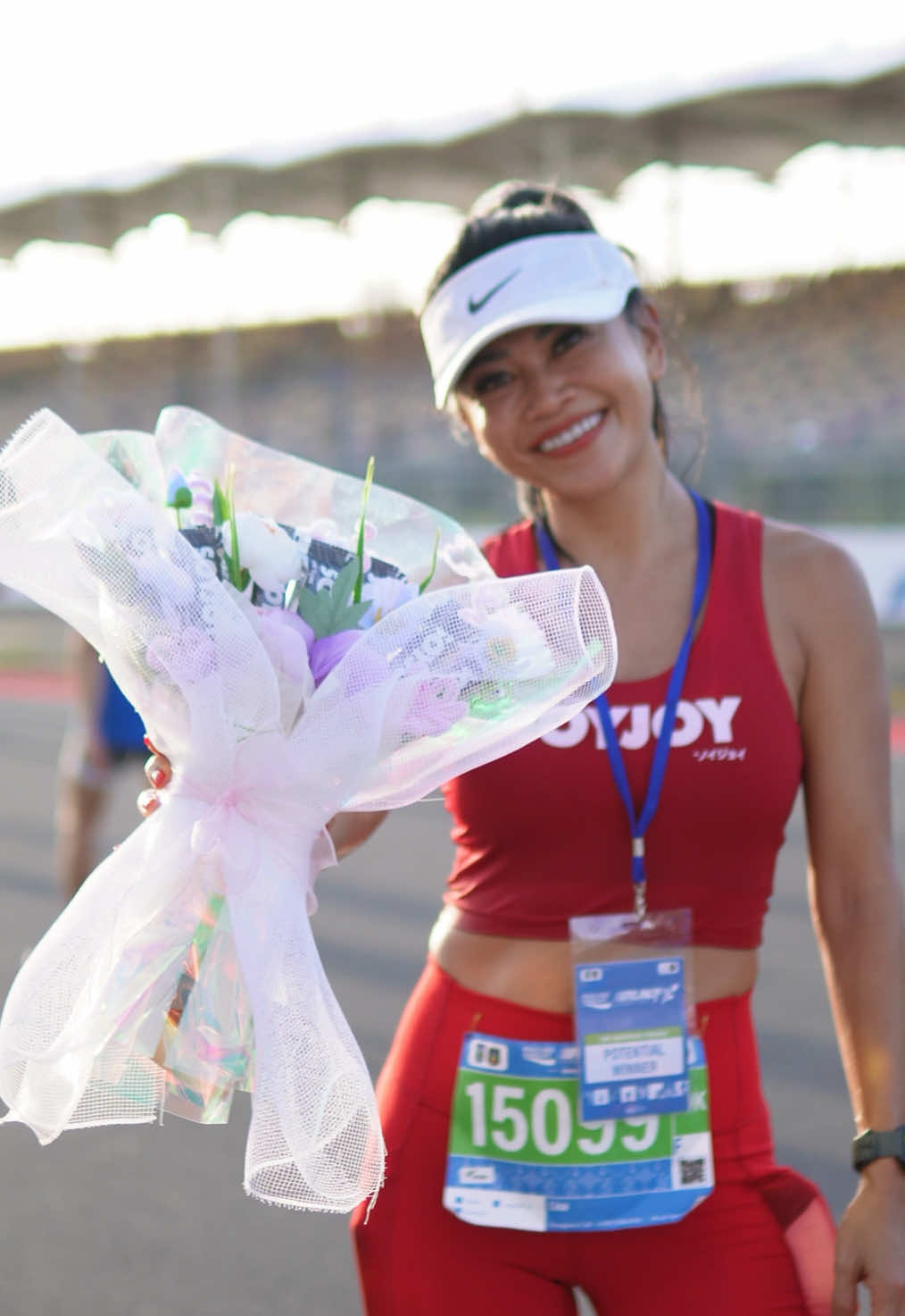Sering lari jarak jauh, tapi baru kali ini lari 10K di race. Keren banget Kak Lisa di 10K pertamanya🤩