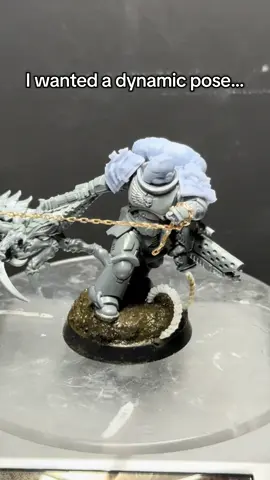 I really like dynamic action poses! #warhammer40k #warhammer40000 #spacemarines 