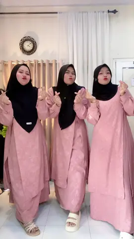 Seragam pengajian cuma 125k #gamismewahmurah #seragampengajianmurah #seragambridesmaid #seragamngaji 