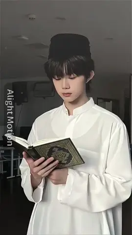 sekali kali yiheng jadi santri🤭🤭#chenyiheng_陈奕恒#tffamilygen4🇨🇳#tffamily_4th_generation#fyp @TF_FAMILYofficial 