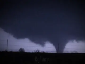 Nightmare in Greensburg #tornadoTok #stormchaserEditing #foryou #stormchaser #tornado 
