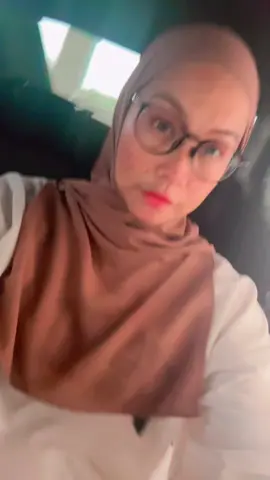 14-9-24 meredah jemmmm bersama @🤍واني🤍 utk btmu @𝓙𝓪𝓳𝓳𝓪𝓮𝓻𝓲𝓵🇲🇾 di Alor Star… hehe hari ni 14-9-25 i duk umah je 🤭 mengulit kenangan bersama 🤭🤭 MIUB 🥰🥰🥰 #Qiuucy #echamoi88 #growmyaccount #terjah #cleardraft 