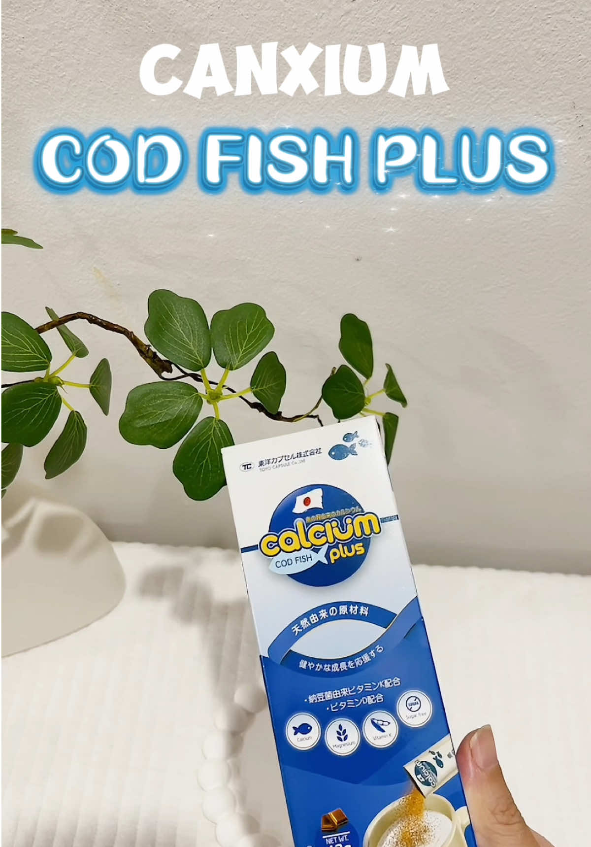 Lo bé chậm cao? Mình chọn Canxi Cá Tuyết Plus – canxi hữu cơ từ xương cá tuyết, magie + vitamin K, không đường, an toàn cho bé từ 1 tuổi & mẹ bầu. Hương thơm ngon, pha sữa hay nước đều tiện #CanxiCaTuyetPlus #TangChieuCao #XuongRangChacKhoe