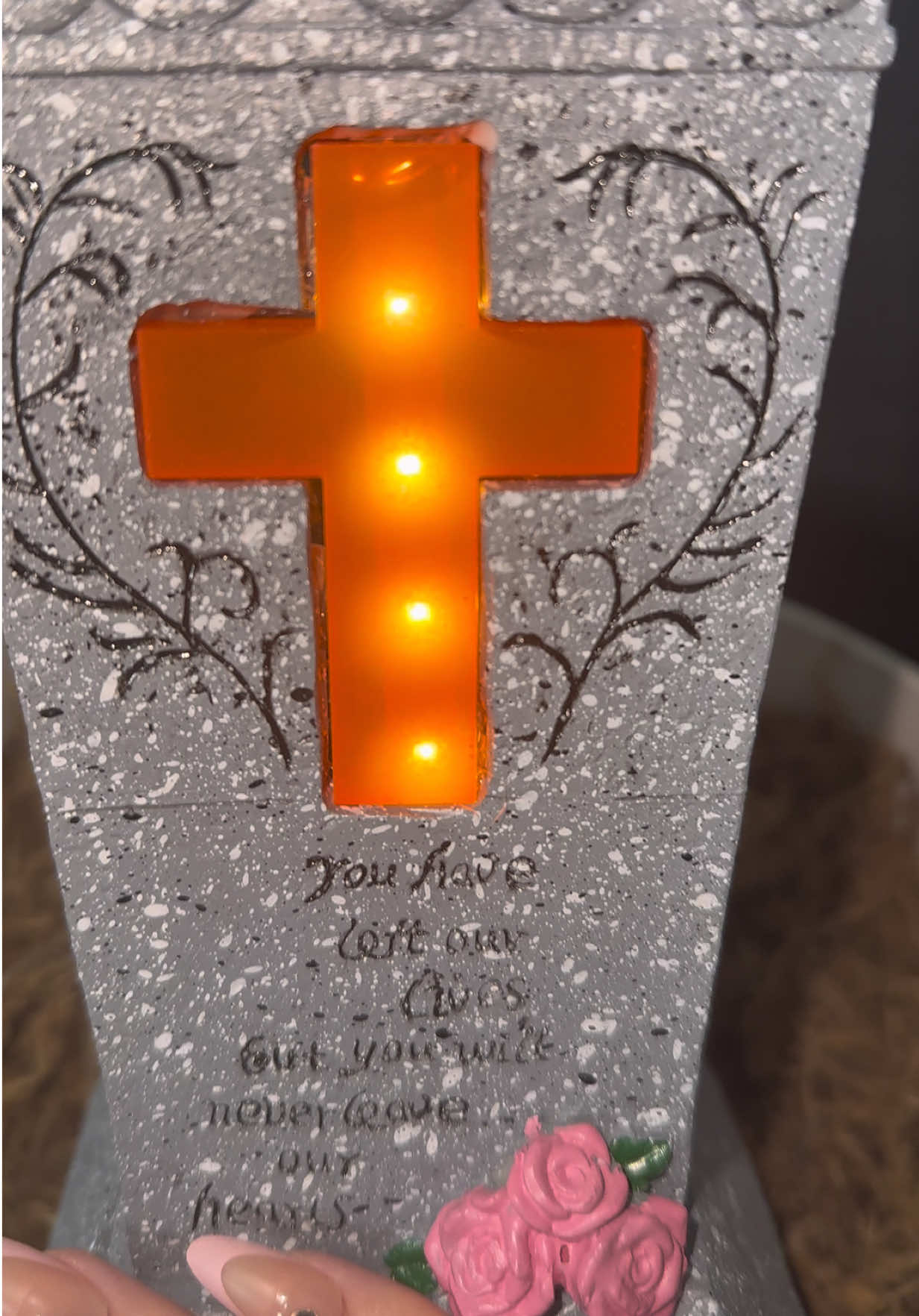 Solar Cemetery Cross Grave vase #tiktokshoprestock #forcefactorsuperbrandday #superbrandclub #viralontiktokshop #tiktokshopcreatorpicks 