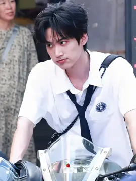 moge masuk pasar 😭🤚🏻 #neverendingsummer #baoshangen #zhoukeyu #fyp #cdramalover 