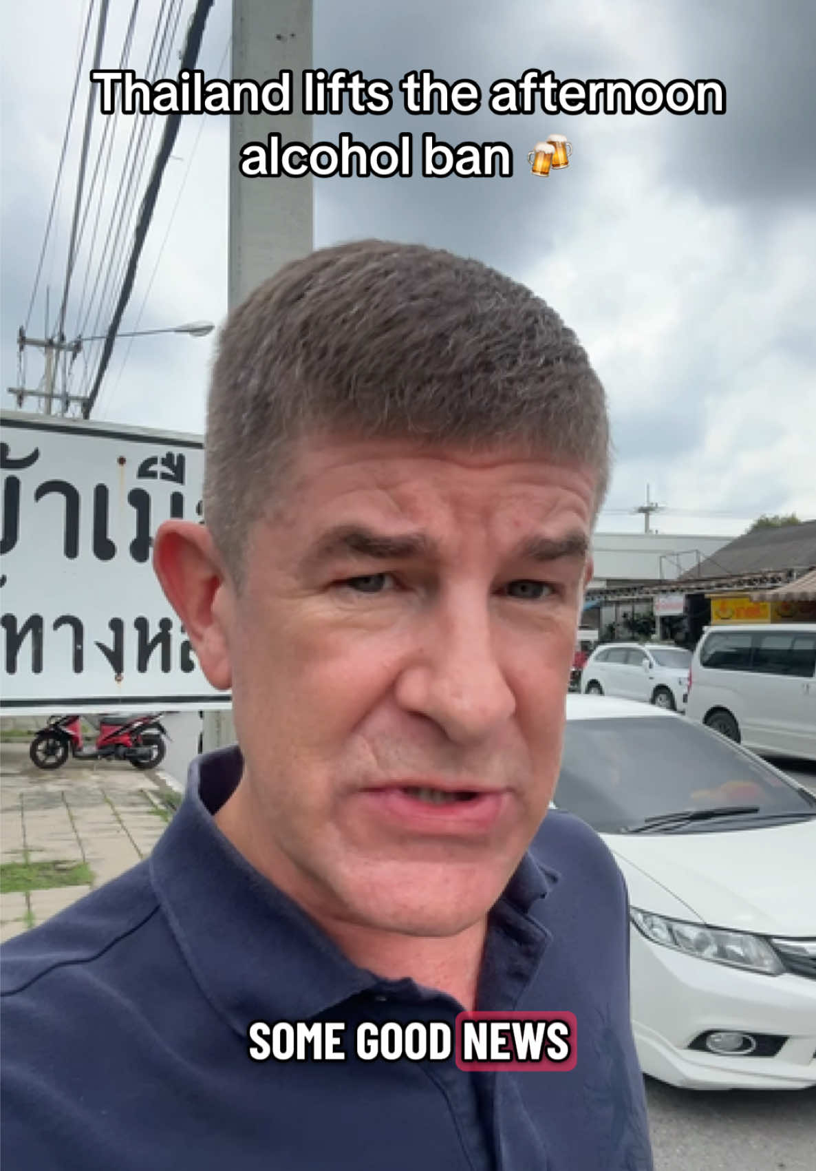 Big change coming in Thailand! The long-standing ban on alcohol sales between 2 and 5 p.m. is finally being lifted. Starting in November, you’ll be able to enjoy a drink in restaurants during those hours, giving businesses a boost and making life a little more flexible for tourists and locals alike. #ThailandNews #ThailandLife #ExpatLife #BangkokLife #TravelThailand
