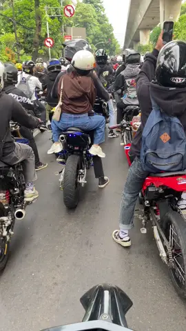 Jakarta lautan supermoto 🔥#isrd2025jakarta #supermotoindonesia #xyzabc #fyp #surexgank 