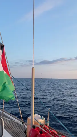 The sail is underway… Ghazza, we’re on our way 💪🏻🔥 #globalsumudflotilla #sumudnusantaraflotilla #malaysia #italy 