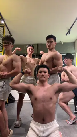 Né sang một bên đê 😎 #fyp #tiktok #viral #j4f 