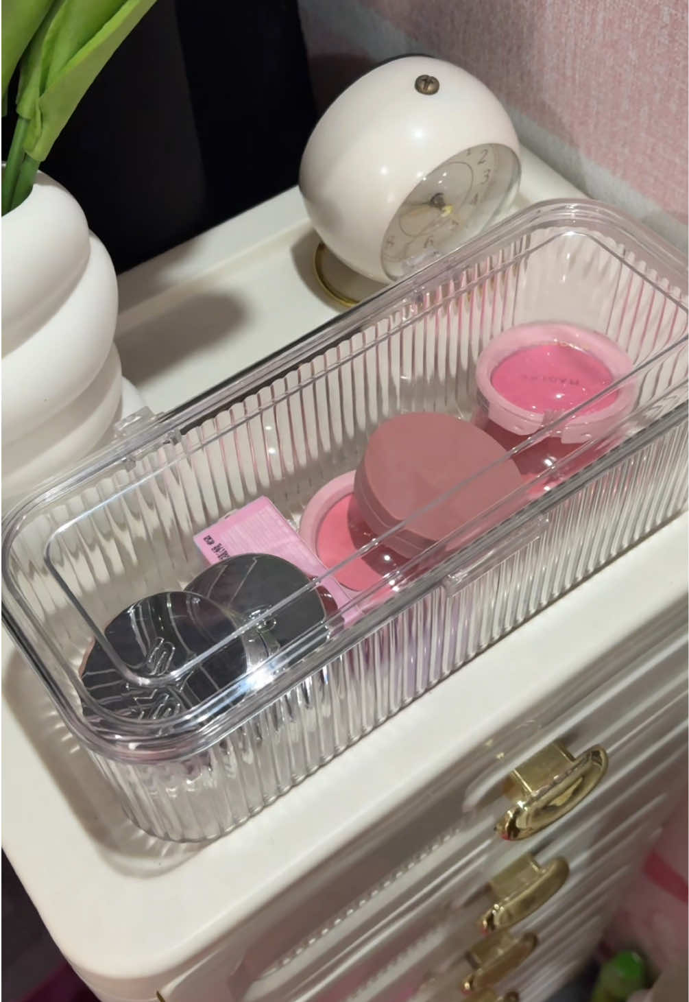 #cosmeticstorage #acrylicstoragebox #cosmeticacrylicorganizer #cosmeticorganizer 
