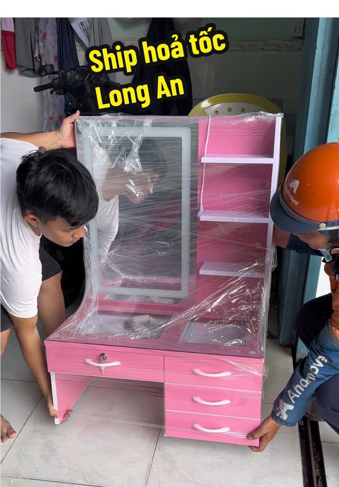 Bàn 4 ngăn gương led mặt kính ship Long An #bantrangdiemtanbinh #bantrangdiemtanbinh618 #bantrangdiem #bàntrangđiểmmini #bantrangdiembetmini 