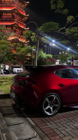 ada yang kurang #mazda3 #nanashi #fyp 