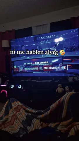 look this guy 😂🤣#canelo #caneloalvarez #boxing🥊 #fypシ #trendigvideo 