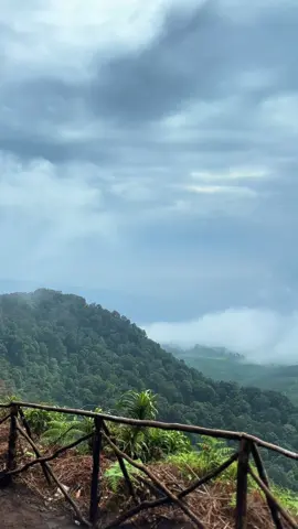 11 september 2025  bagus sekali 🥰☘️#gunungluhur #gunungluhursukamakmur 