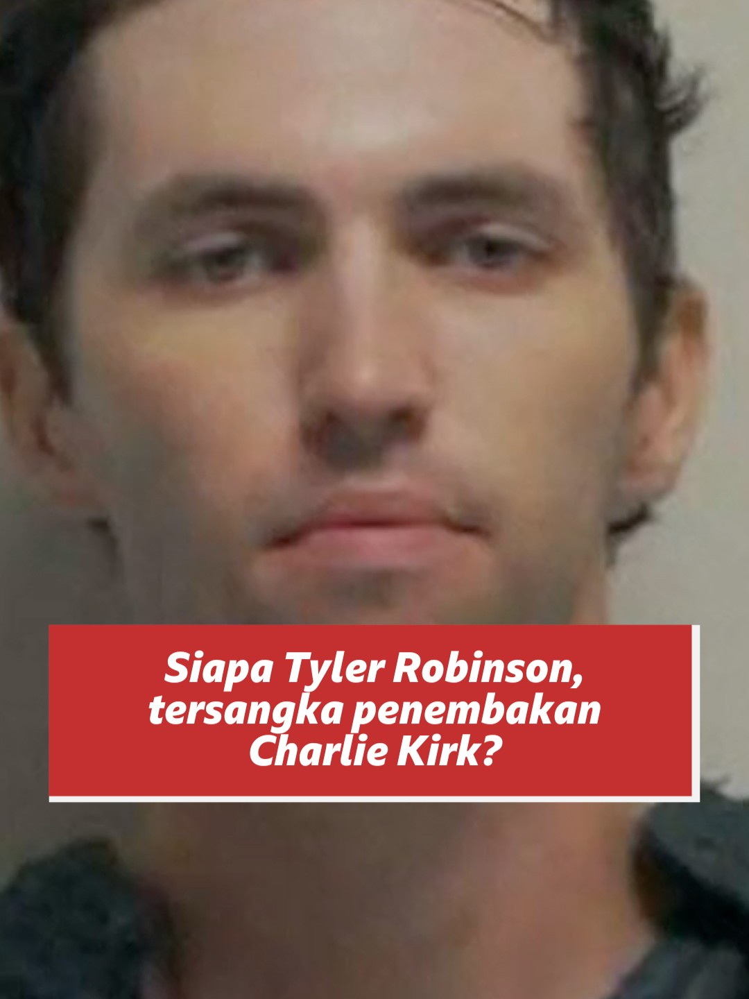 Tyler Robinson, 22 tahun, telah ditangkap polisi AS pada Kamis (11/09) atas tuduhan pembunuhan aktivis sayap kanan, Charlie Kirk. BBC Verify menelusuri unggahan media sosial Tyler dan keluarganya. Apa yang diketahui sejauh ini soal Tyler Robinson? Simak penjelasan berikut ini. #CharlieKirk #TylerRobinson #Trump #AmerikaSerikat #penembakan