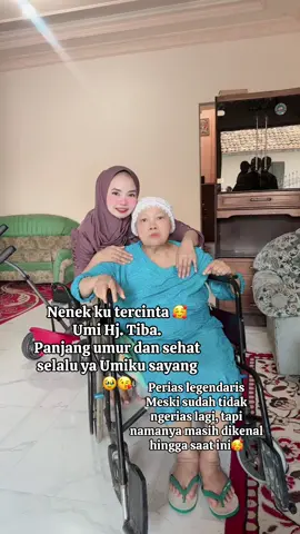 Panjang umur dan sehat selalu umik ku sayang🥹🥰 Dulu waktu Anggi kecil umi selalu sayang dan perhatian sama cucu nya😘😘 #viral #anggimuaprobolinggo #muahitsprobolinggo #muajawatimur 