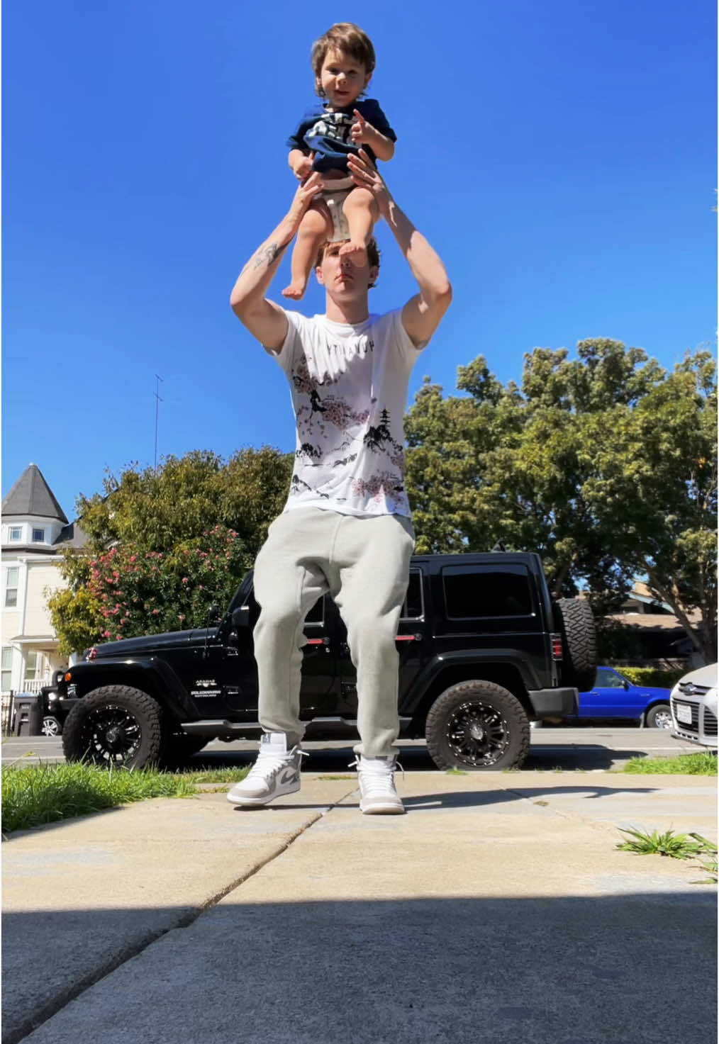 Was walking and this couple asked me to make a video with their UP Syndrome child  😁#trisomy21 #babycore #xxlfreshman #downsyndromedance #sbs #dance 
