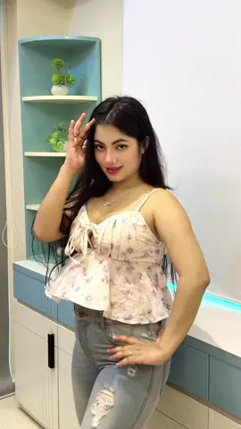 #elizastella 